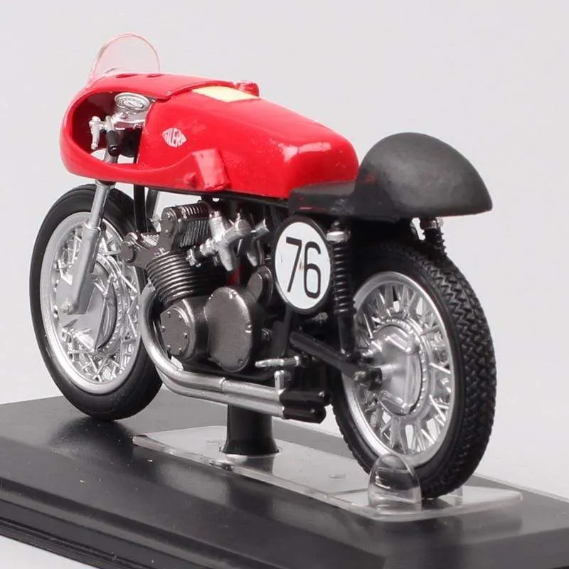 1:24 scale tiny Italeri Gilera 4cil 500cc World Champion 1954 No#76 G Duke motorcycle moto Diecasts & Toy Vehicles GP bike model