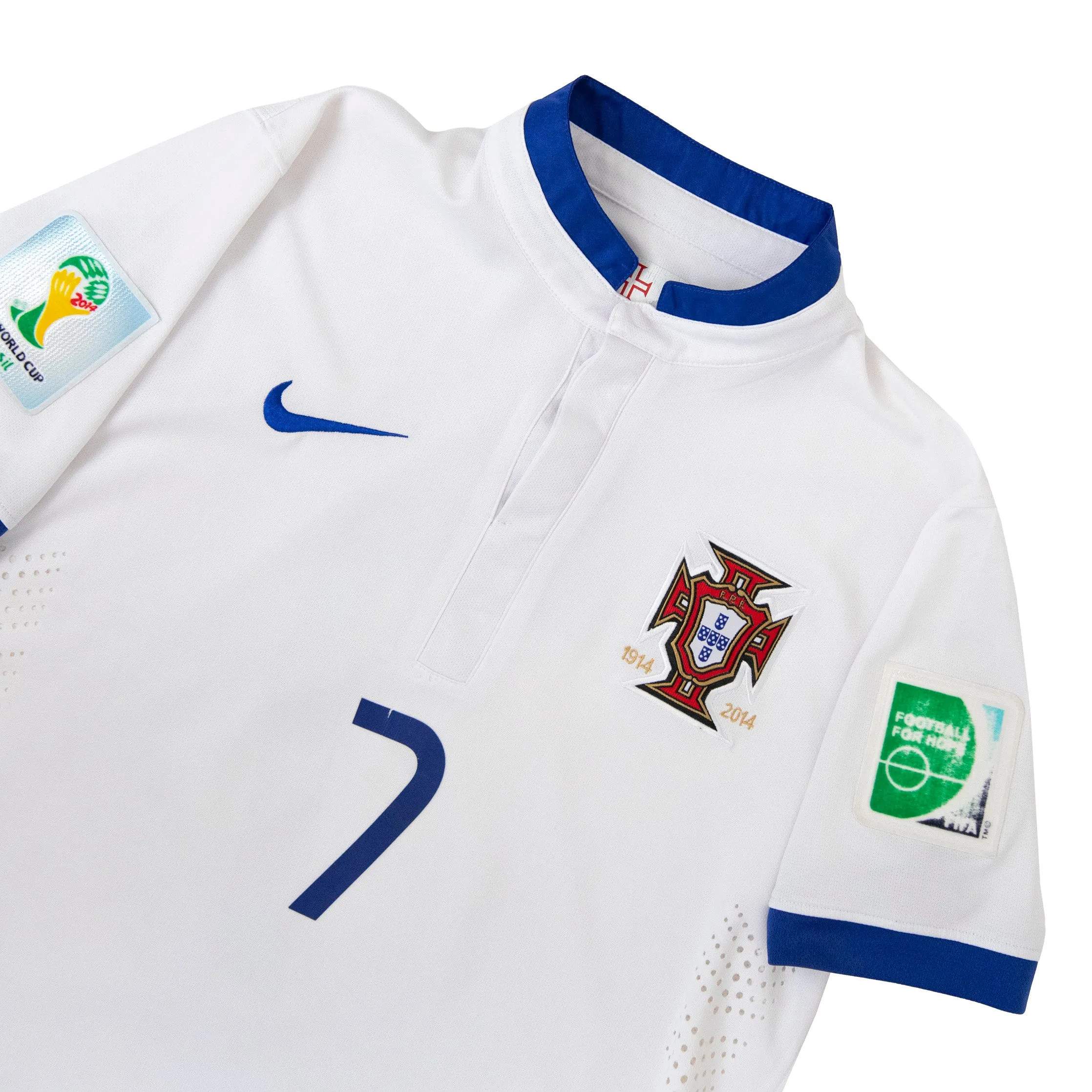 2014/16 Portugal x Nike 'No. 7' Away Football Shirt