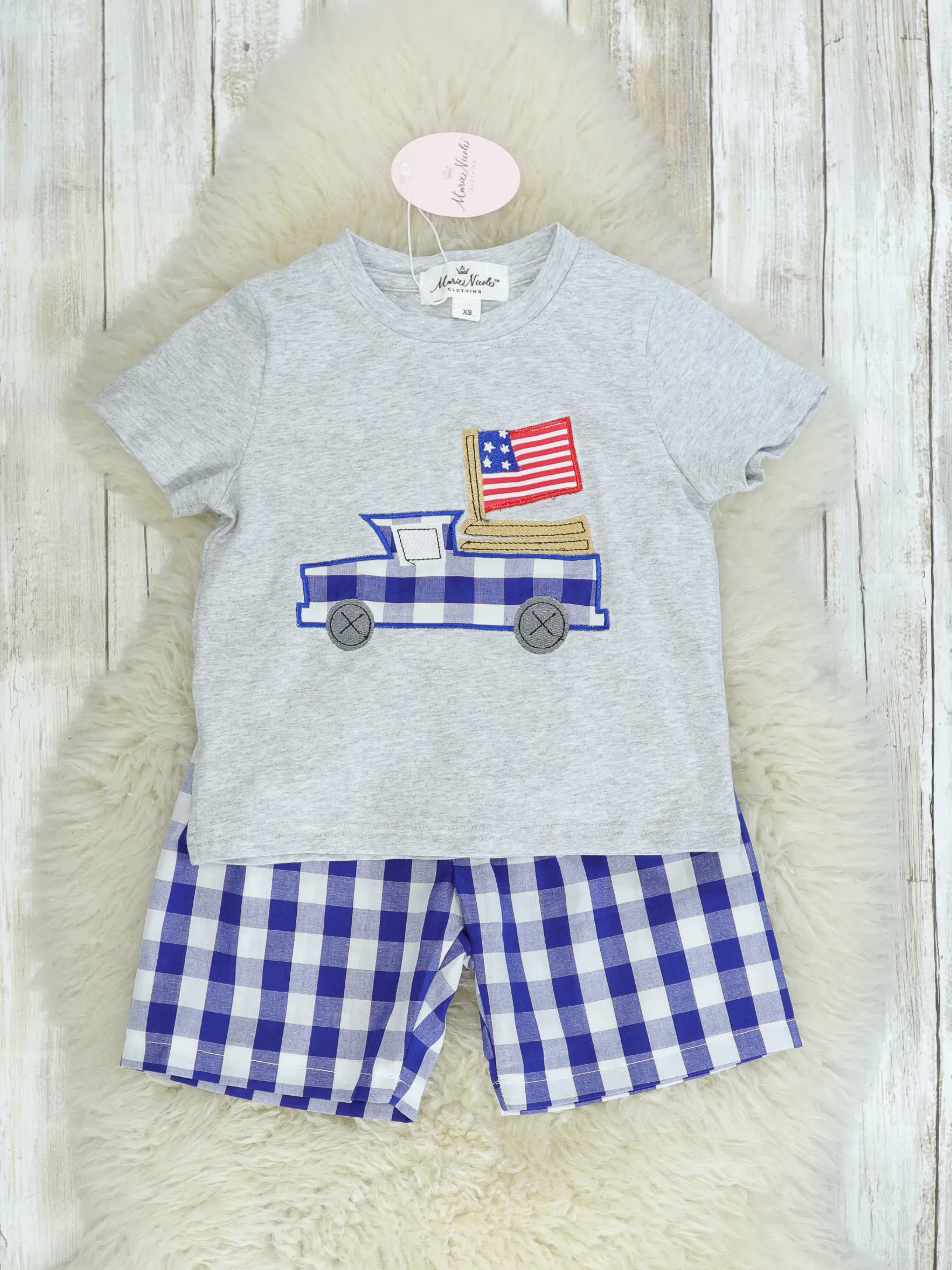 American Flag Truck Outfit