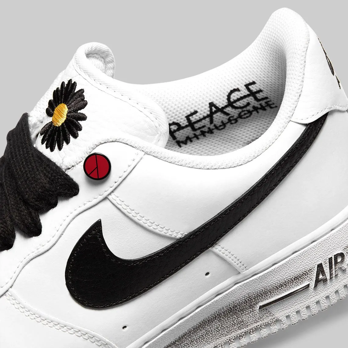 Nike - Air Force 1 Low G-Dragon Peaceminusone