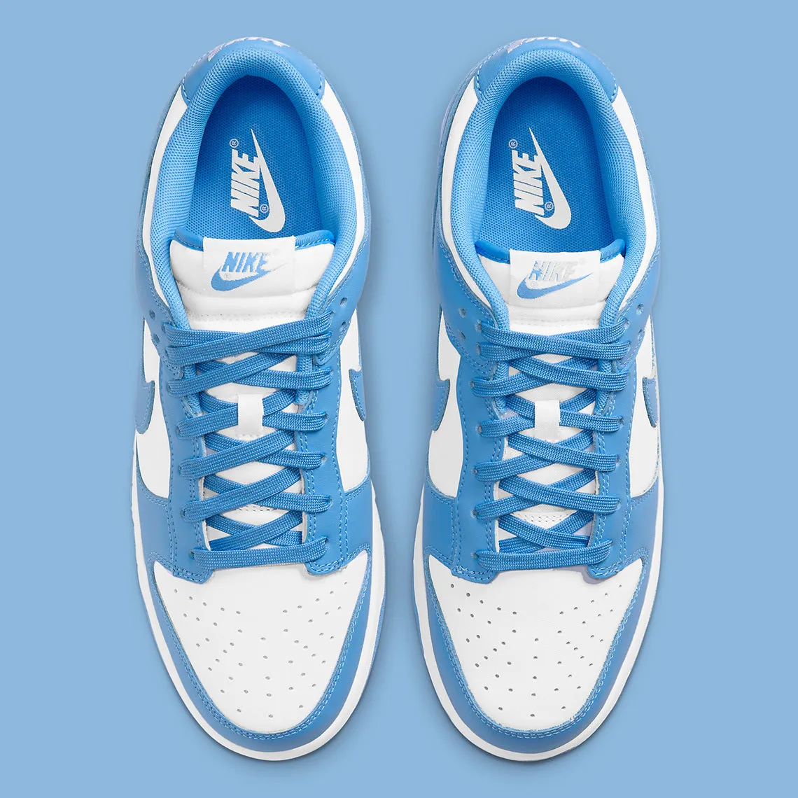 Nike Dunk Low UNC (2021)