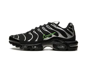 Nike TN "Black Silver Green Strike"