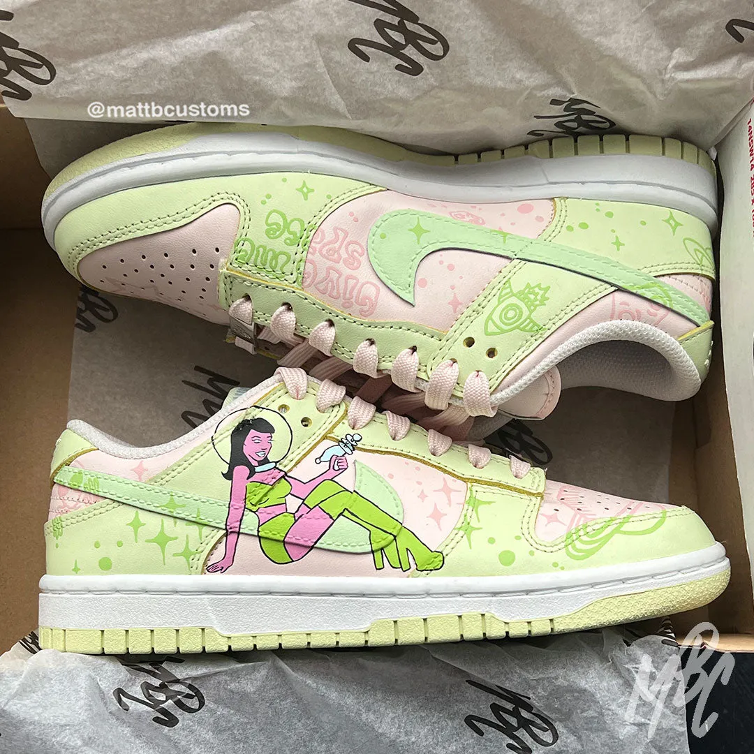 Space Girl - Dunk Low | UK 3